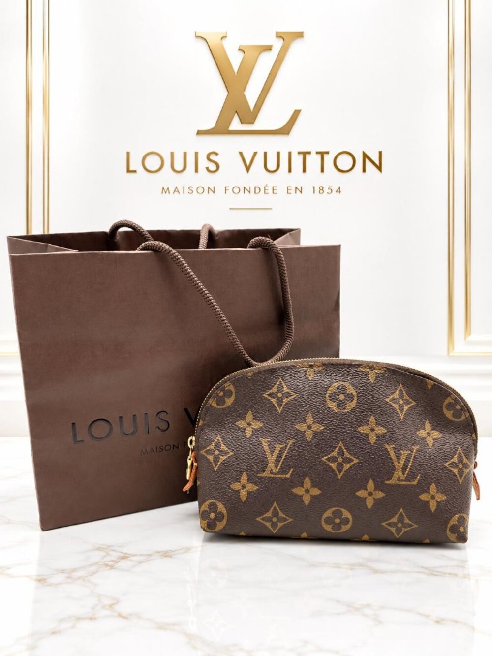 Authentic Louis Vuitton Cosmetic Pouch PM Monogram Canvas Makeup Toiletry Bag LV